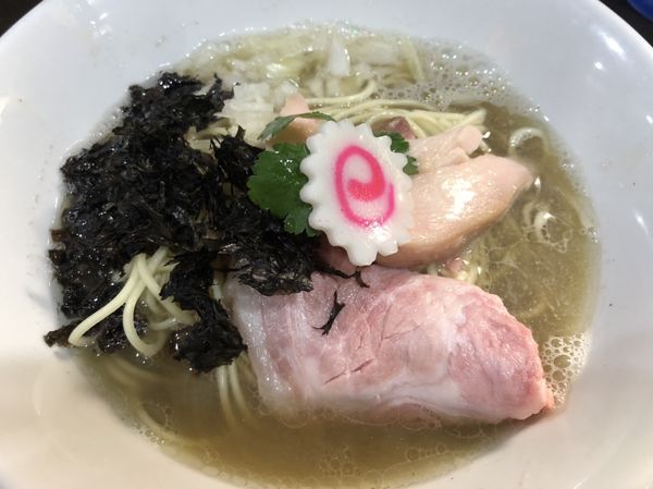 「煮干しそば」@中華そば いづるの写真