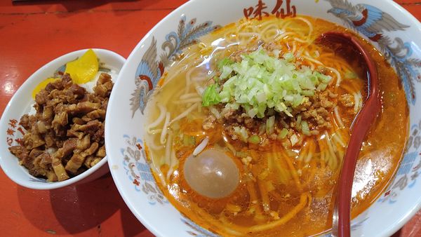 「担仔麺、ミニ魯肉飯」@心斎橋 味仙の写真