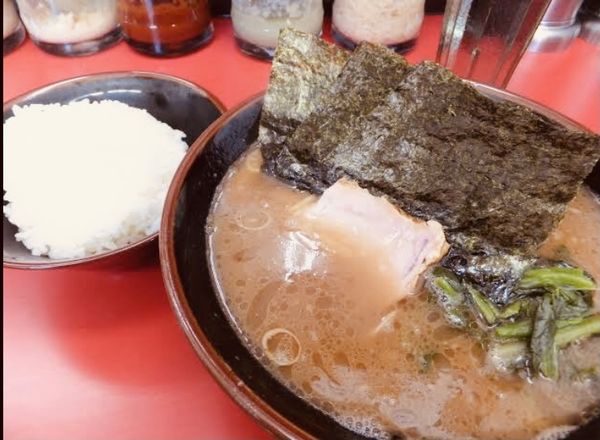 「ラーメン、ライス」@田上家の写真