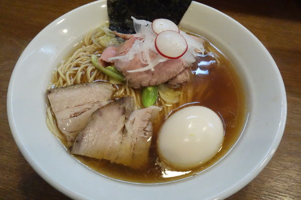 「【限定】特製鰹とあさりだしの中華そば」@らぁめん山と樹の写真