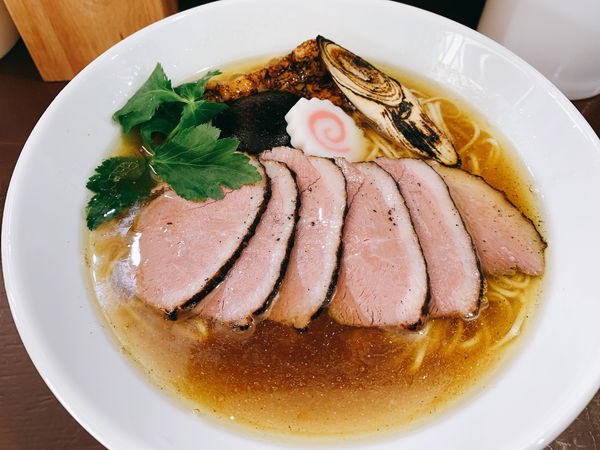 「宗田鰹の合鴨そば」@中華そば うお青の写真