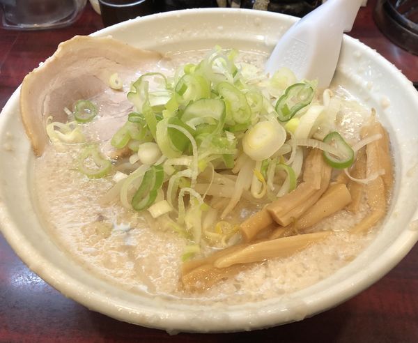 「醤油らーめんギタギタ」@こってりらーめん なりたけ TOKYOの写真