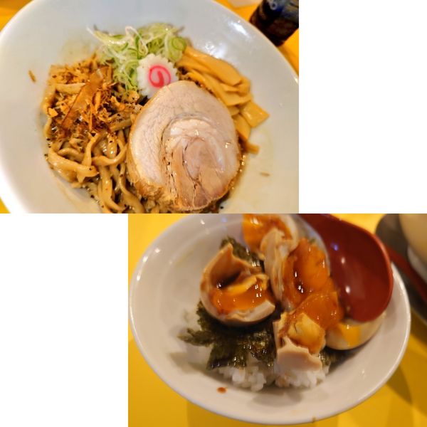 「油そば/たまごりら」@ラーメン ヒカリの写真