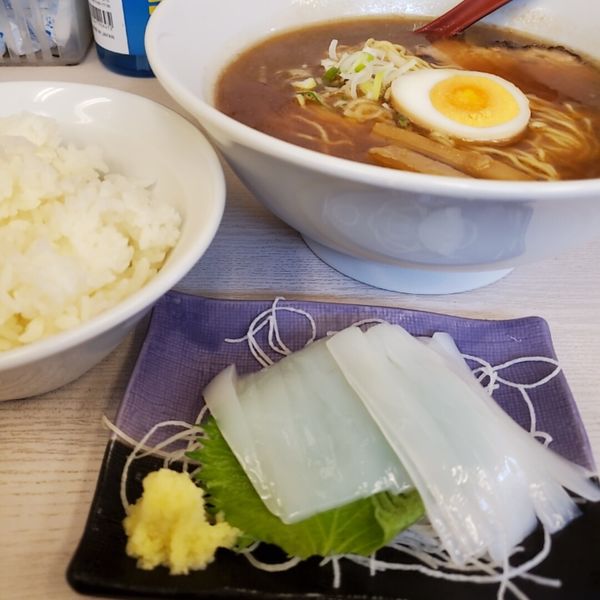 「本日のランチ🅰️茨城県産ヤリイカ刺身ライス」@笑顔の写真