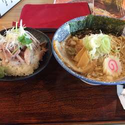 コク深スープ  醤ラーメン海