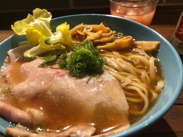 「自家製麺の魚介淡麗醤油ラーメン」@太閤うどん 中町店の写真