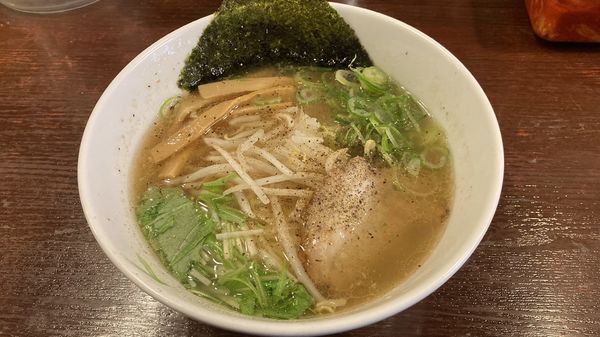 「香味徳ラーメン」@牛骨ラーメン 香味徳の写真