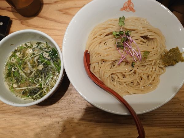 「鯛出汁塩つけ麺中盛」@つけ麺専門店 三田製麺所 池袋西口店の写真