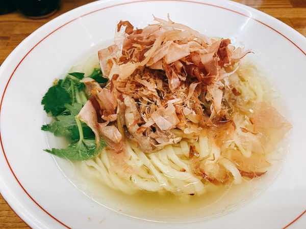 「和牛の潮SOBA〜和牛スジ肉と山独活のキンピラ山椒和えトッピング」@㐂九家の写真