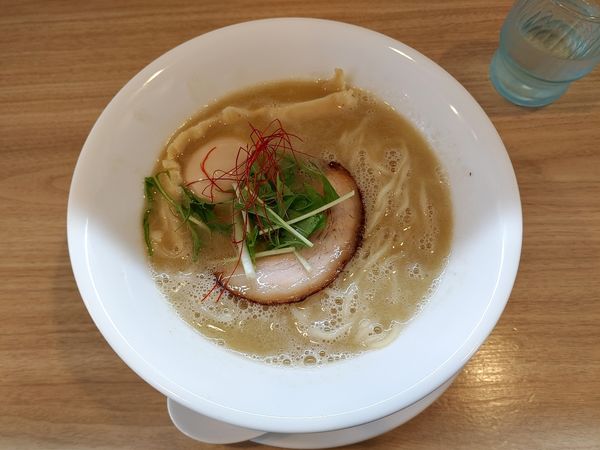 「濃厚鳥白湯味玉」@はらや TORI PAITAN RAMENの写真