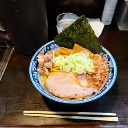 油そば(割りスープ付き)