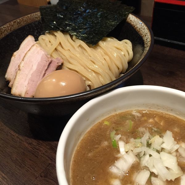 「特製つけ麺」@吉田食堂の写真