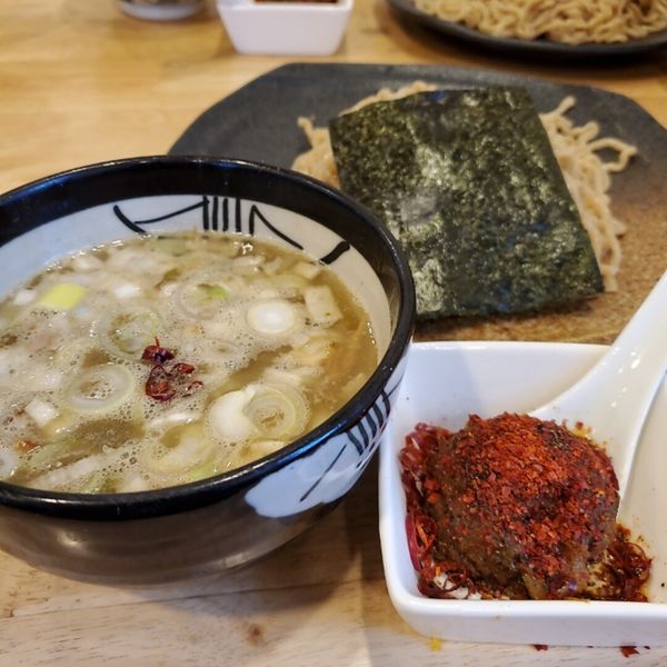 「特製つけそば200gカレー玉辛めライス」@中華そば専門 とんちぼの写真