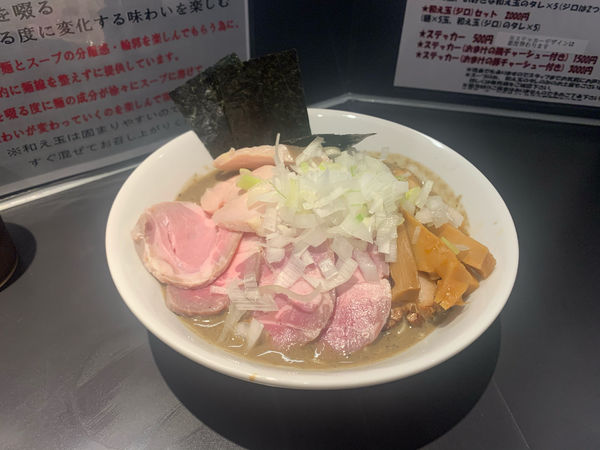 「特製濃厚中華そば（肉増し）」@煮干乱舞の写真