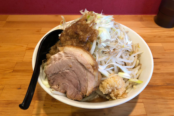 「【限定】二郎系ラーメン 300g」@ブタハトモダチニボシハシンユウの写真