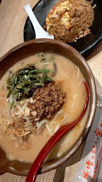 「信州味噌　ラーメン　味噌チャーハン」@麺場 田所商店 イオンモール八千代緑が丘店の写真
