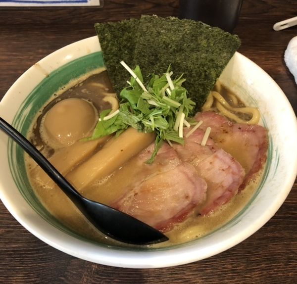 「特らぁめん」@自家製麺 麺屋 利八の写真