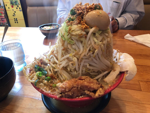 「爆盛麺」@房総豚骨ラーメン こてメン堂の写真