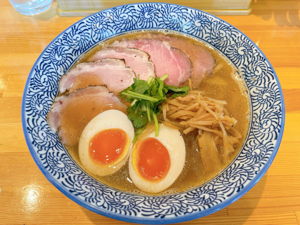 「にぼしらぁ麺」@らぁ麺屋 はりねずみの写真
