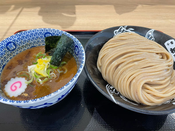 「濃厚つけめん中盛(900円＋50円)」@松戸富田麺桜の写真