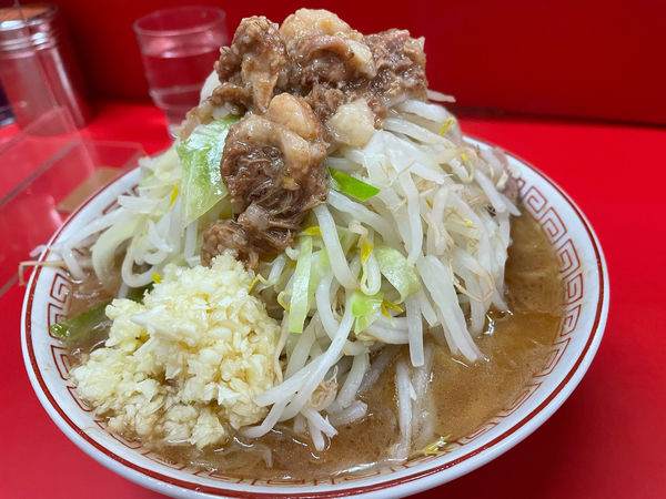 「小ラーメンめん少なめヤサイニンニクアブラ」@ラーメン二郎 松戸駅前店の写真