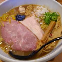 鶏白湯らぅ麺