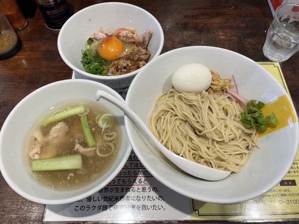 「塩生姜つけ麺、味玉、生親子丼」@塩生姜らー麺専門店MANNISHの写真