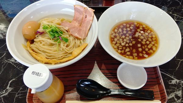 「貝と煮干しの昆布水 つけ麺 (限定商品)」@麺匠 なか巌の写真