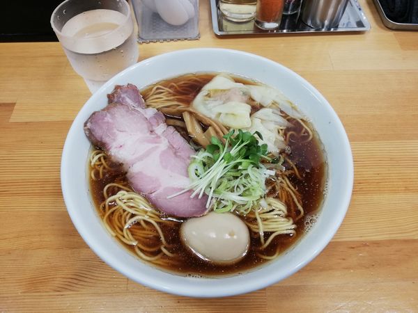 「特製中華そば大盛」@中華そば こてつの写真