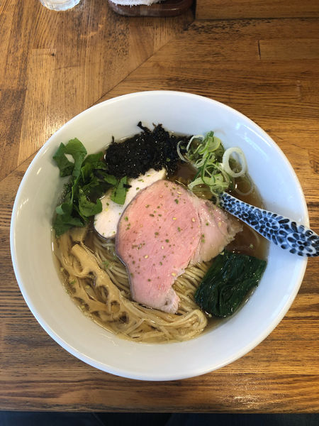 「山椒白醤油そば」@中華そば きなりの写真