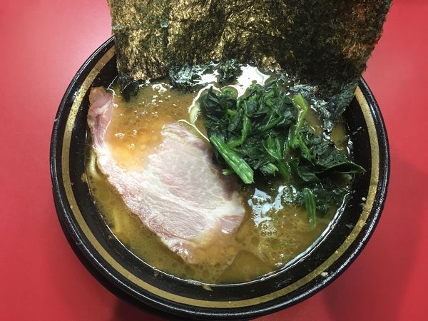 「ラーメン」@家系ラーメン とらきち家の写真