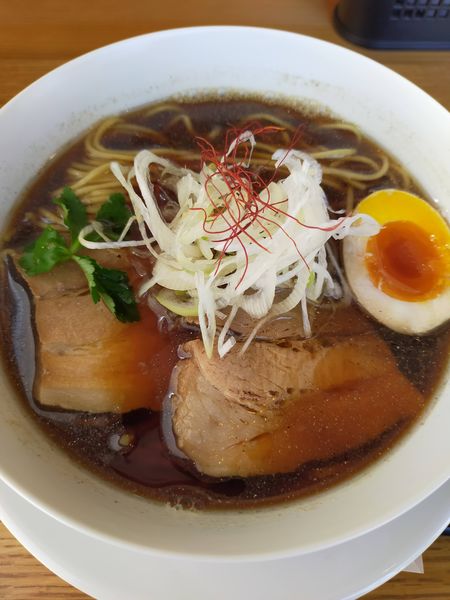 「濃厚中華そば」@中華そば 麒麟の写真