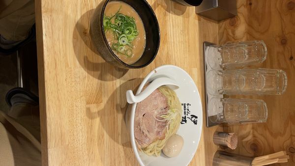 「超贅沢な鶏白湯つけ麺」@らーめん伊藝 玉出店の写真