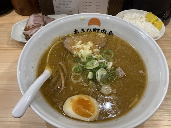 「20年前に恋した味噌らーめん＋チャーシュー＋小ごはん」@あさひ町内会の写真