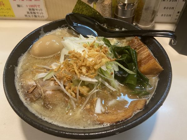 「司らーめん　こってり　大盛り」@らーめん 司の写真