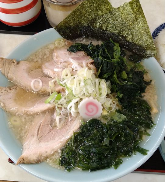 「チャーシューメン＋ほうれん草」@ラーメンショップ 塚崎店の写真