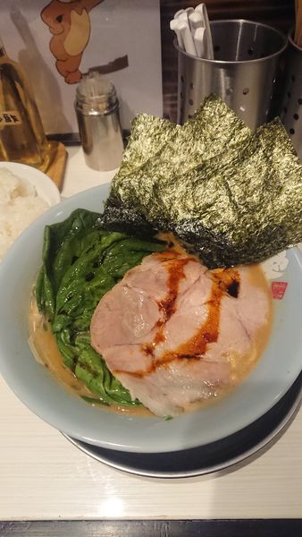 「ラーメン680円 おかわり無料ごはん120円」@横浜家系ラーメン 大幸家 田無本店の写真