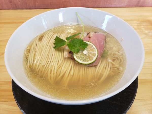 「塩中華蕎麦」@中華蕎麦 鳴神食堂の写真