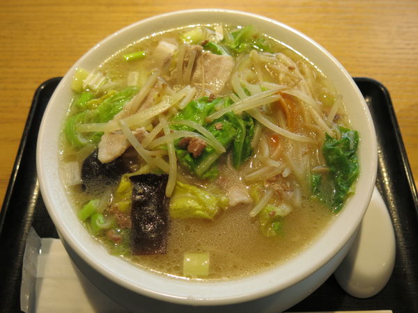 「野菜たっぷりタンメン：1000円」@鳥藤とりそばスタンドの写真