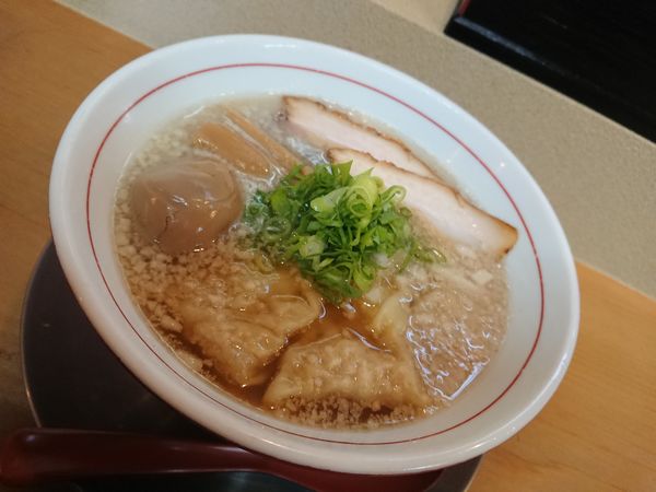 「期間限定 背脂中華そば 750円」@ラァメン ぼーんずの写真