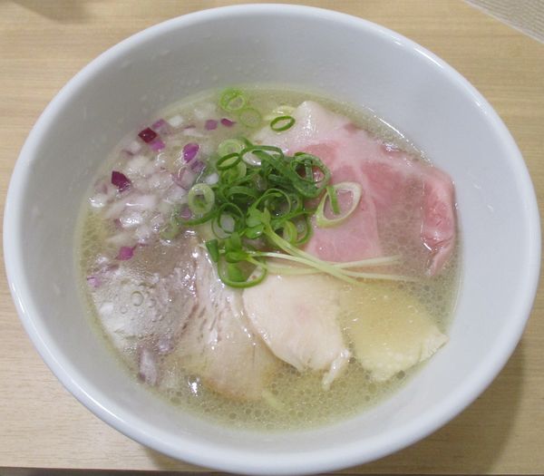 「中華そば塩　850円」@貝麺みかわの写真