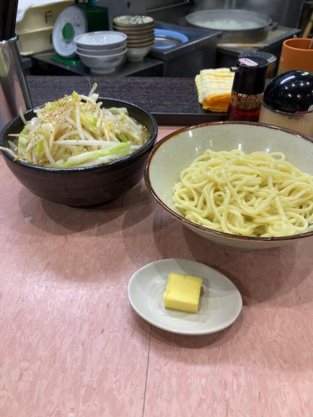 「もりそば小（麺カタメ）塩　野菜　バター」@所沢大勝軒の写真