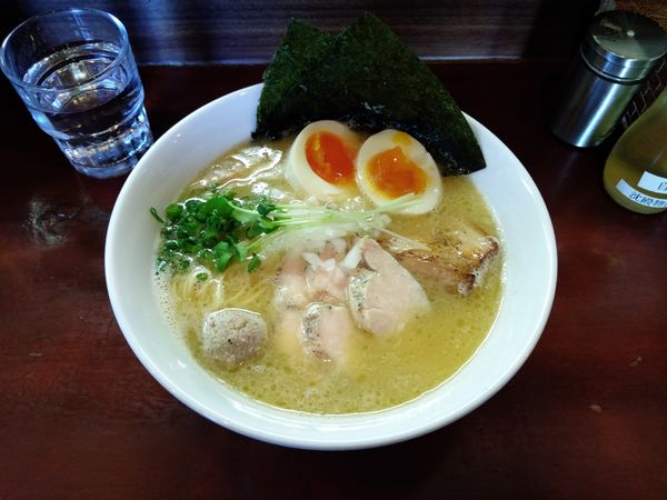 「特製濃厚塩鶏そば」@麺屋 くまがいの写真