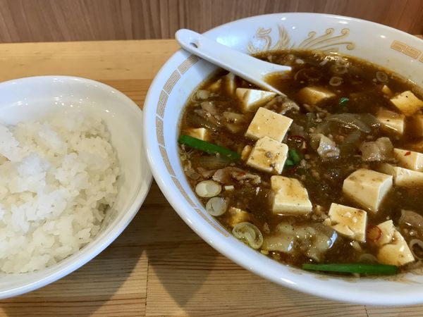 「マーボーラーメン（小ライス付）￥800」@娘娘 川口店の写真