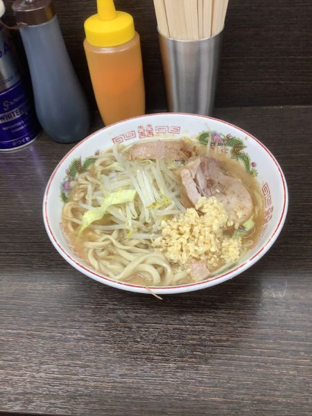 「ラーメン小、野菜少なめ、ニンニク」@ラーメン二郎 川越店の写真