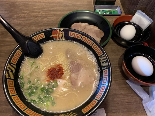 「ラーメン＋替玉」@一蘭 柏店の写真