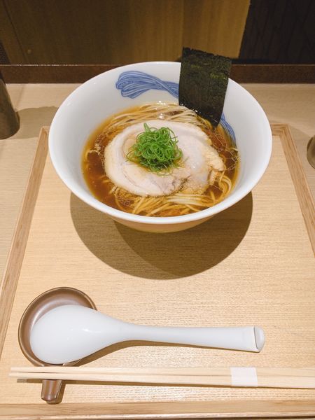 「醤油らぁ麺」@NIPPON RAMEN 凛 TOKYOの写真