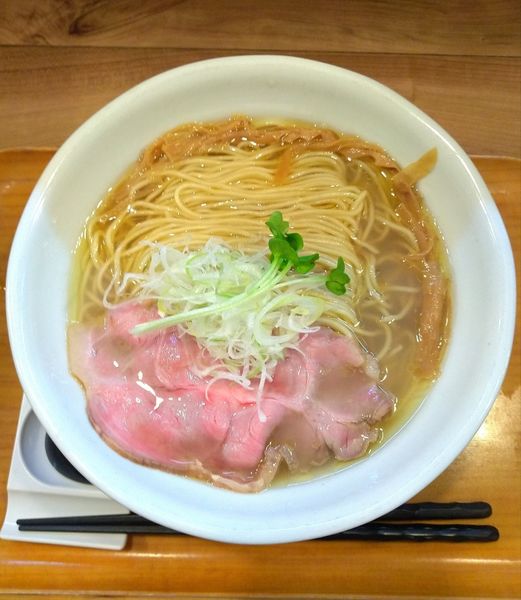 「塩と貝のラーメン大盛（￥800+150）」@ラーメン 健やかの写真
