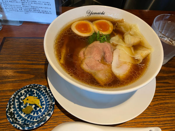 「特製ラーメン（数量限定・醤油）1,000円+替え玉150円」@麺処 山一の写真