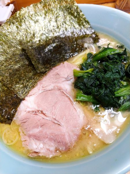 「ラーメン」@横浜家系らーめん 秀吉家の写真